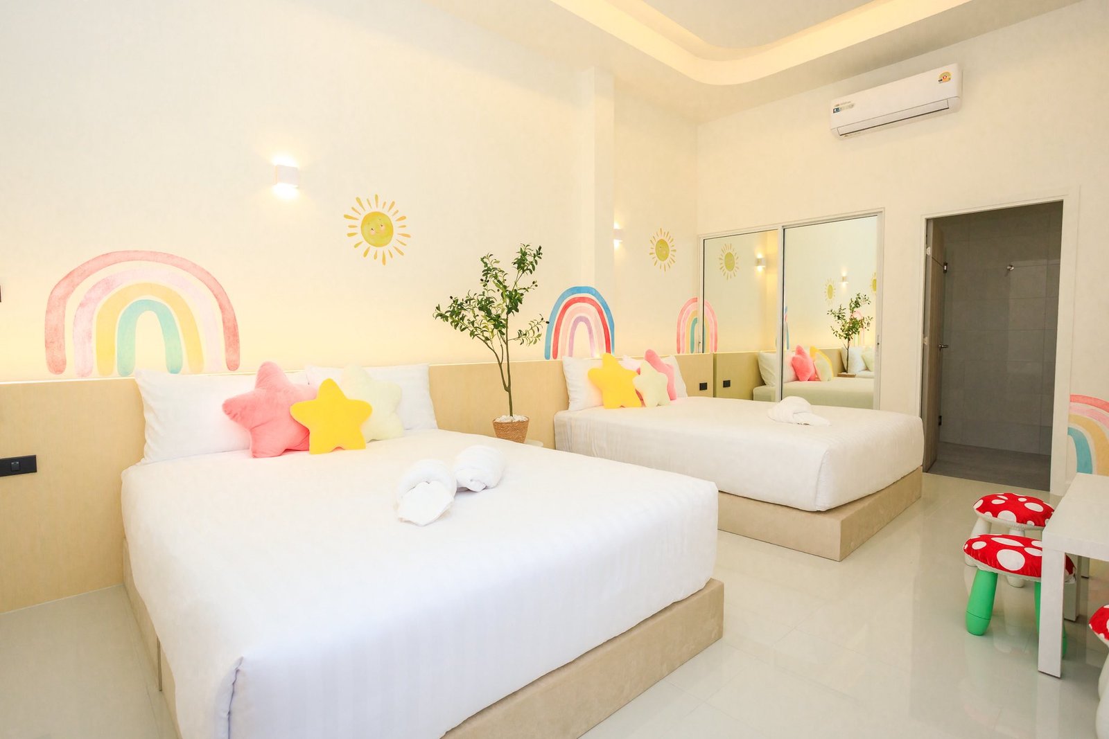 Vivian-pattaya-pool-villa 34