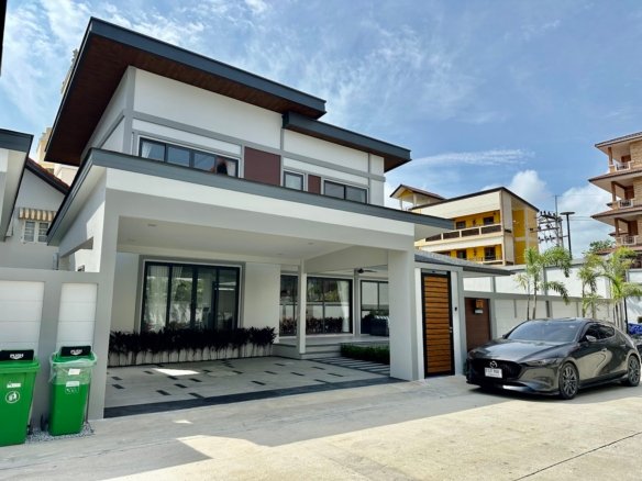 Zensiri midtown plot 2 co 1