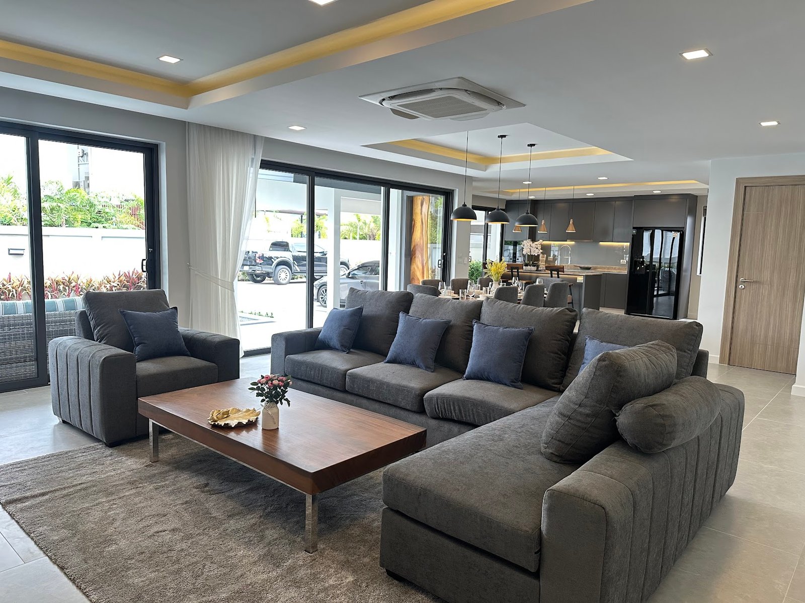 Zensiri Midtown Plot 2 Co 2